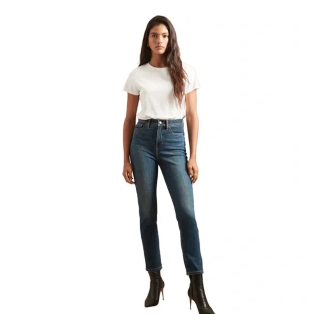 BR Ultra High Rise Slim Fit Straight Leg Stretch Denim Jeans